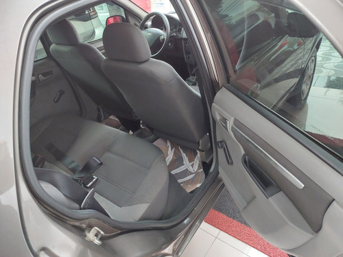 Imagem 14 de 15 de Chevrolet Celta 2014 1.0 Advantage Flex Power 5p