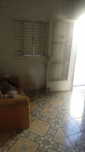Casa Em Baependi , Com 02 Quartos , Sala Cozinha E Banheiro , Toda Murada . - 1034