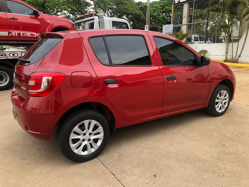 Imagem 6 de 9 de Renault Sandero Authentique 1.0 Vermelho 2018