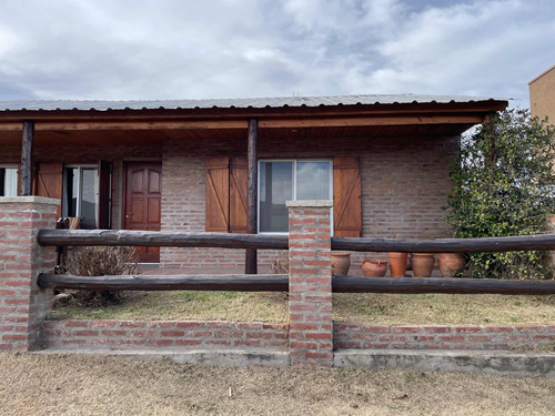 Vendo Hermosa Casa Alpa Corral