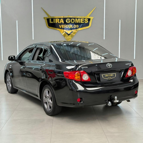 Toyota Corolla 1.8 16v Gli Flex Aut. 4p