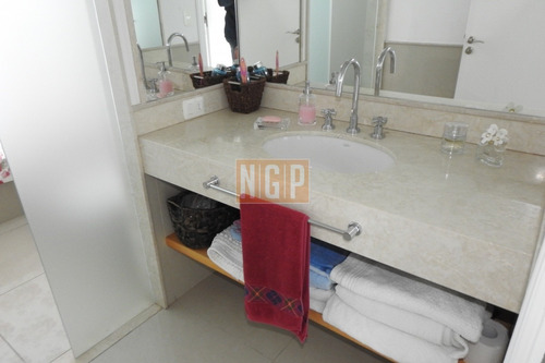 Duplex, Tiene Abajo 2 Dormitoiros Con 2 Baños, Arriba 1 Dormitorio Cn 1 Baño Y Otro Living - Ref: 5308