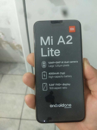 Smartphone Xiaomi Mi A2 Lite Gold