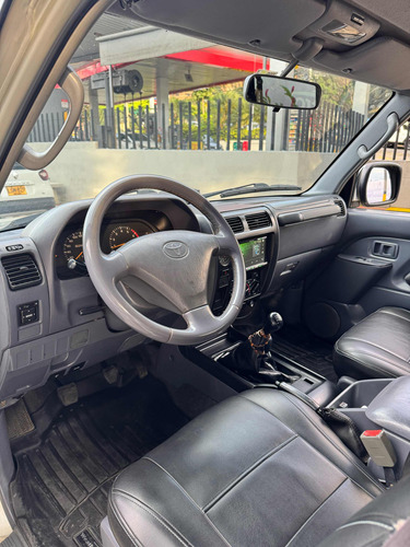 Toyota Prado 2.7 Sumo