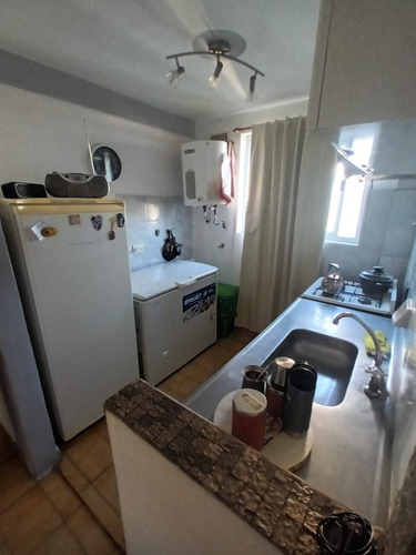 Imagen 4 de 7 de Vendo Departamento En Azul!!