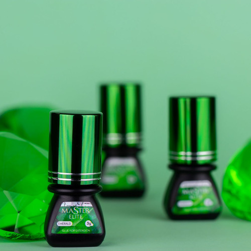Cola Master Elite Emerald 3ml Para Extensão De Cílios Anvisa Cor Verde