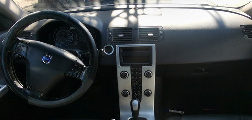 Volvo S40 2.0 Aut C/T Cuero