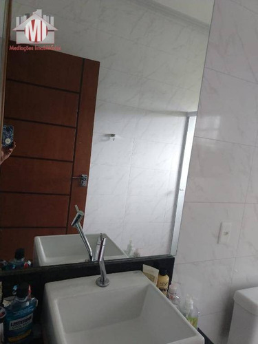 Chácara Maravilhosa Com Nascente, Lago, Fino Acabamento, 03 Dormitórios À Venda, 7000 M² Por R$ 700.000 - Pedra Bela/sp - Ch0560