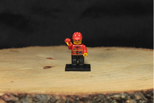 Figura Lego Bombero