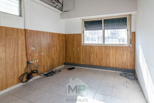 Imagen 23 de 24 de Galpon En Venta En Liniers