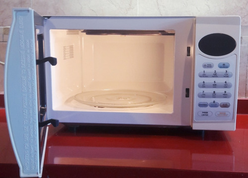 Microondas Elextrolux C/grill 23l Unico Con Garantia