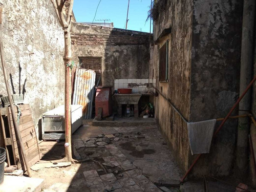 Imagen 12 de 12 de Venta Casa De 3 Dormitirios Y Patio A Reciclar Loma Hermosa