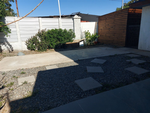 Casa En Arriendo De 4 Dorm. En San Felipe
