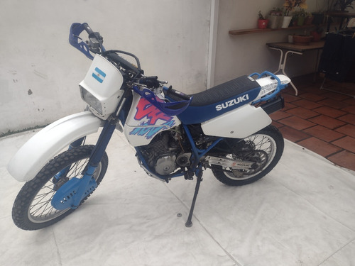 Imagen 5 de 5 de Moto Enduro Suzuki Dr 350 S