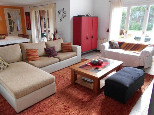 Alq X Temp: Chalet En Dos Plantas De 4 Dorm, Doble Garage, D