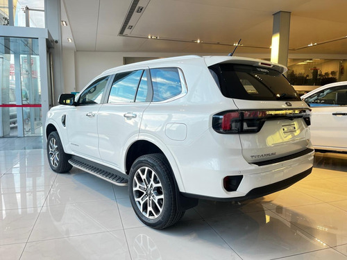 Ford Everest 2.3 Gtdi Titanium 4X4 At