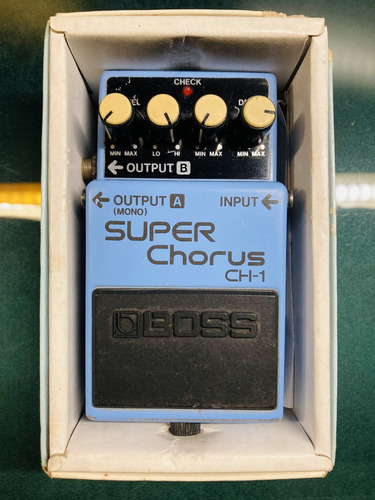 Pedal Super Chorus Ch-1 Boss, Usado, Excelente Condiciones. 