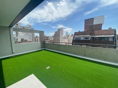 Imagen 10 de 24 de Dúplex Con Terraza Y Quincho Propio