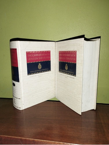 Libros, Diccionario De La Real Academia Española (2001)