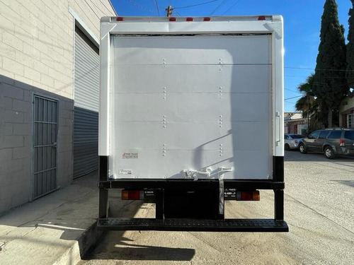 Ligero Fronterizo 2017 Isuzu Npr Caja Refrigerada 20' Pies