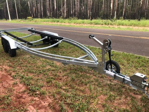 Imagem 1 de 6 de Carreta Rodoviária Galvanizada Para Lancha 21 A 23 Pés