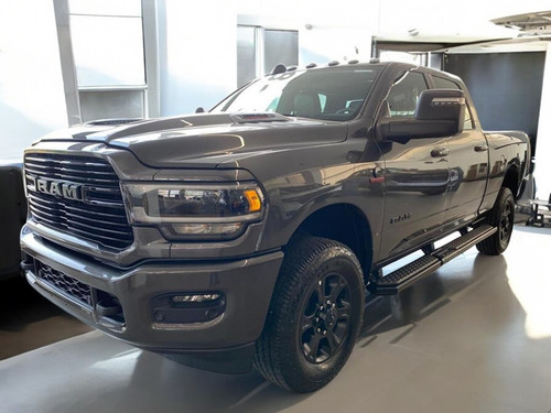 RAM 2500 6.7 I6 TURBO DIESEL LARAMIE NIGHT EDITION CD 4X4 AUTOMÁTICO