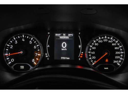 Jeep Renegade 1.8 16V FLEX LONGITUDE 4P AUTOMÁTICO