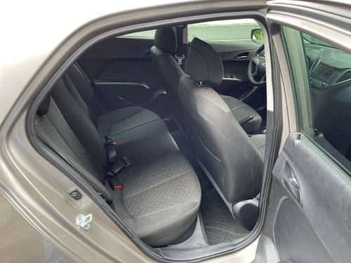 Imagem 7 de 9 de Hyundai Hb20 Comfort 1.0 Flex 2017/2018