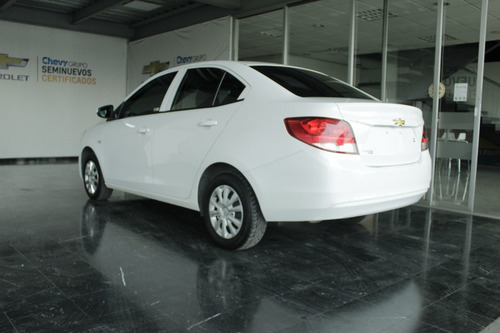 Imagen 4 de 13 de Chevrolet Aveo 2022 1.5 Ls At
