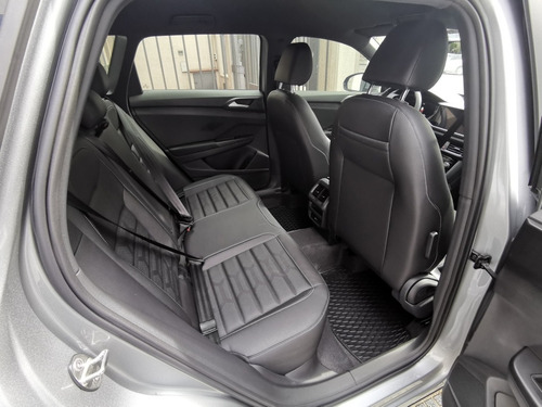 Imagen 16 de 20 de Volkswagen Taos 2022 1.4 Tsi 250 At Highline