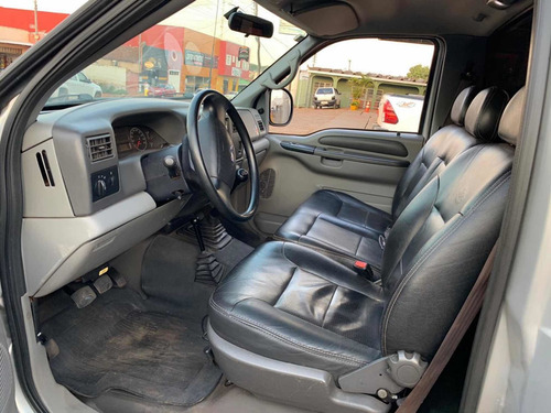Ford F-250 3.9 Xlt 4x4 2p 2011