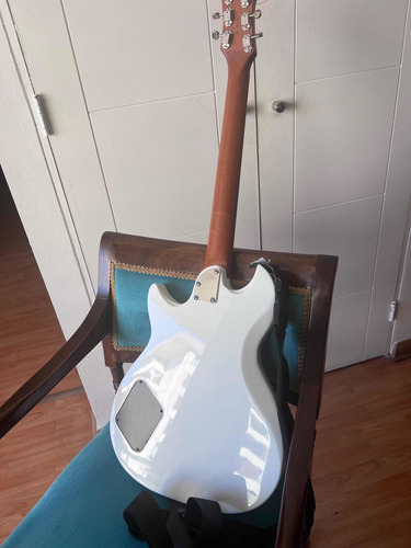 Imagen 2 de 5 de Guitarra Eléctrica Godin Canadiense