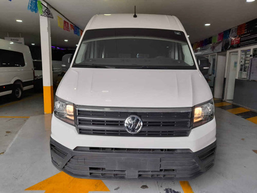 Imagen 1 de 15 de Volkswagen Crafter 2019 5p L4/2.0/tdi Man Lwb 19/pas C/e 3.