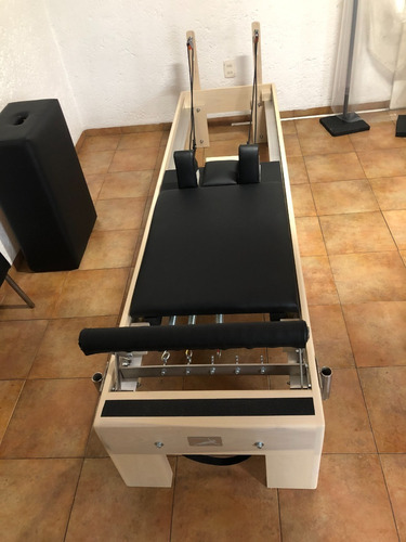 Cama Para Pilates Reformer Premium (Usado)