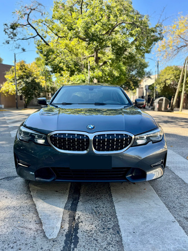 BMW Serie 3 3.0 330i Sedan Sport Line Shadow