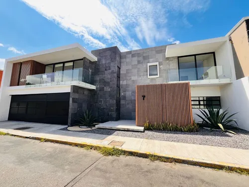 Casa En Venta En Veracruz Con Alberca Fracc. Playas Del Conchal.