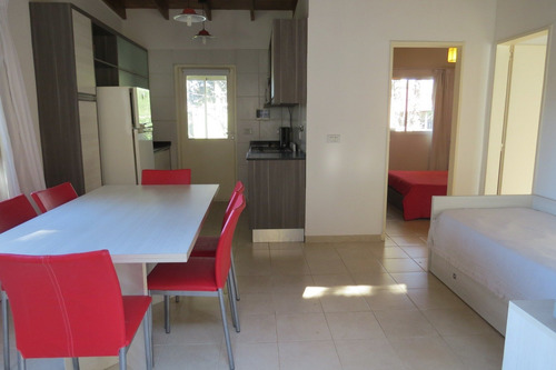 Imagen 4 de 13 de Departamento En Venta En Pinamar , Nueva Zona Duplex. Balcon Parrilla