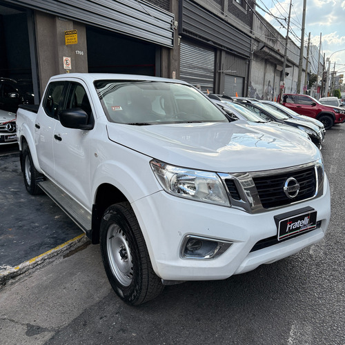Nissan NP300 2.3 Frontier Se Cd 4x2 Mt
