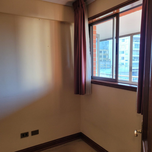 Elegante Departamento 2d/2b Más Dependencias De Servicio