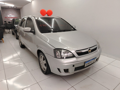 Chevrolet Corsa 1.8 Maxx Flex Power 5p
