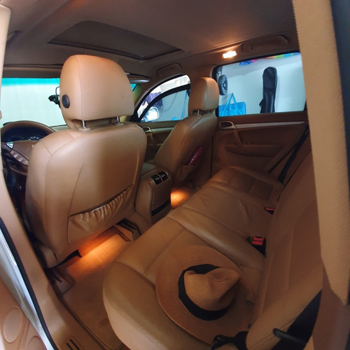 Porsche Cayenne Branca
