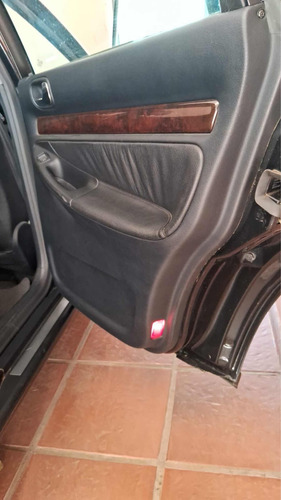 Audi A4 2.4 V6 Tiptronic