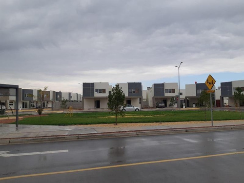 Imagen 2 de 20 de Casa En Renta Ciudad Juárez Chihuahua Fraccionamiento Barcena Residencial.