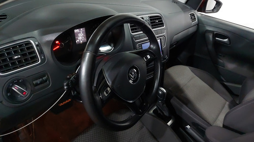 Volkswagen Vento 1.6 COMFORTLINE PLUS AUTO