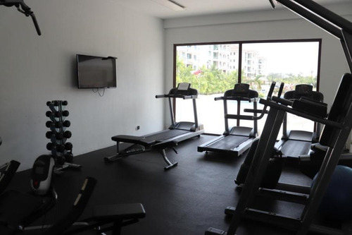 Imagen 9 de 14 de Venta De Apartamento En Ph Costamare Costa Sur 21-3971