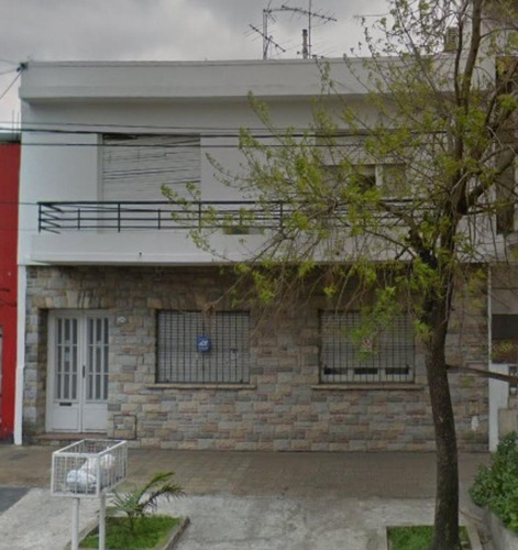 Venta Departamento Tipo Ph En Castelar. Oportunidad!!!