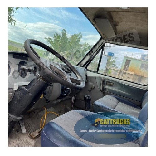 Imagem 9 de 15 de Volkswagen 8-150 3x4 Ano 2012