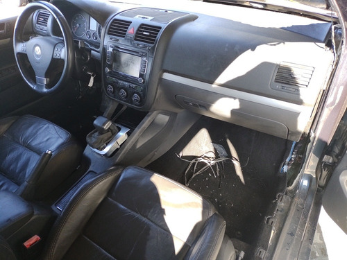 Imagem 4 de 8 de Sucata Vw Jetta 2.5 Variant 2008 170cv Venda De Peças
