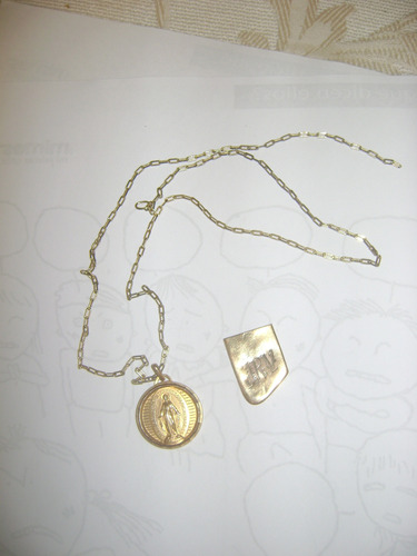 Antigua Medalla Enchapada En Oro Y Punta De Billetera Dorado