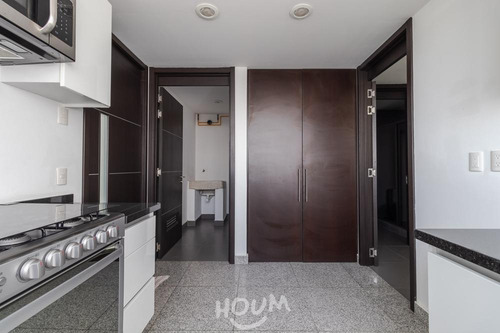 Imagen 6 de 20 de Departamento En Bosque Real, Naucalpan De Juárez Con 2 Recámaras, 148 M², Id: 46789